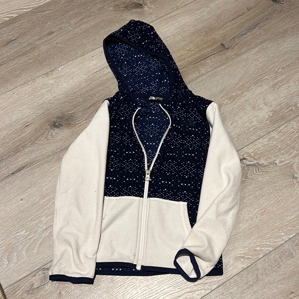 Gently used North Face Fleece Kids sz 6